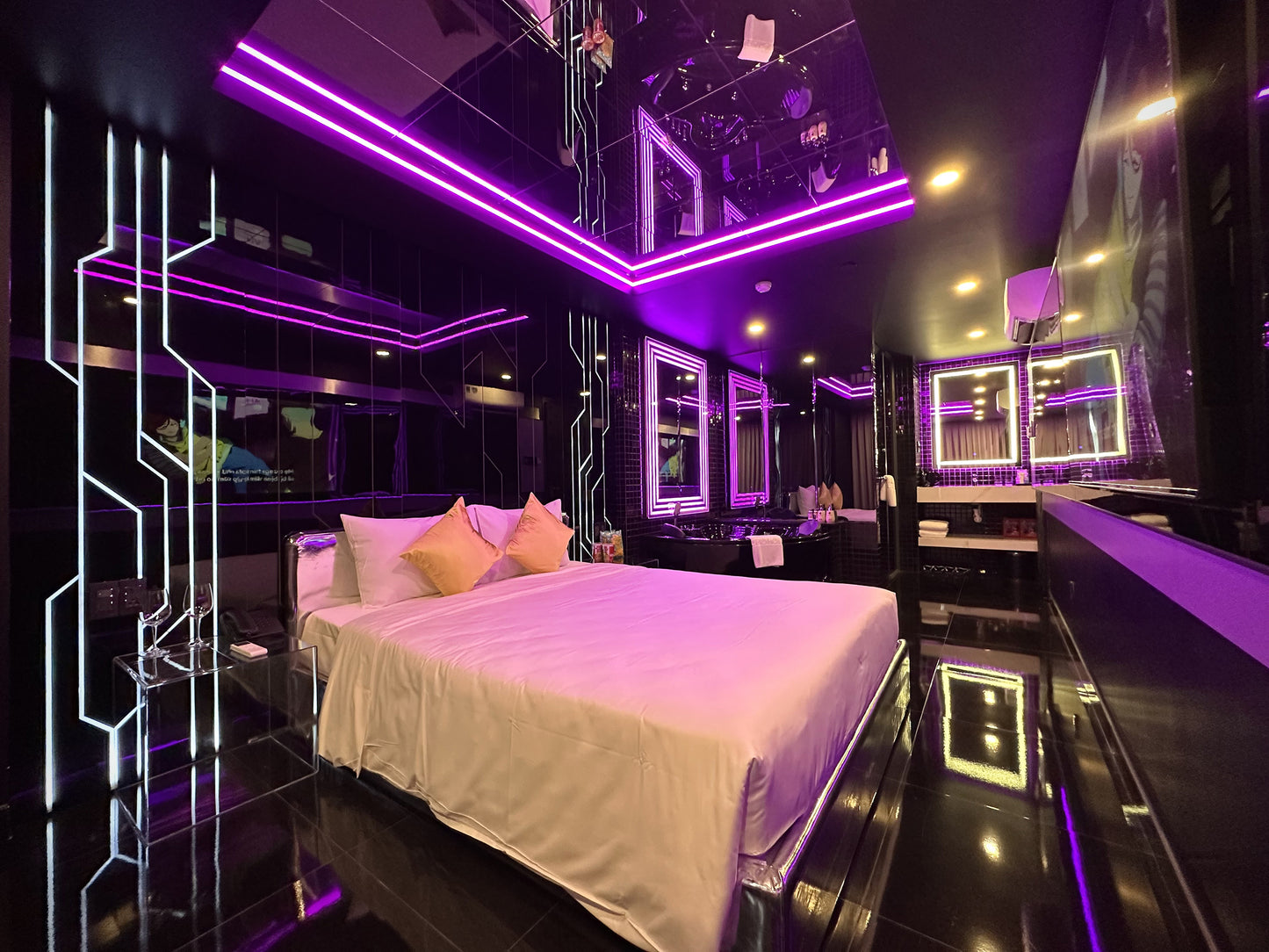 HẠNG PHÒNG: LUXURY TS