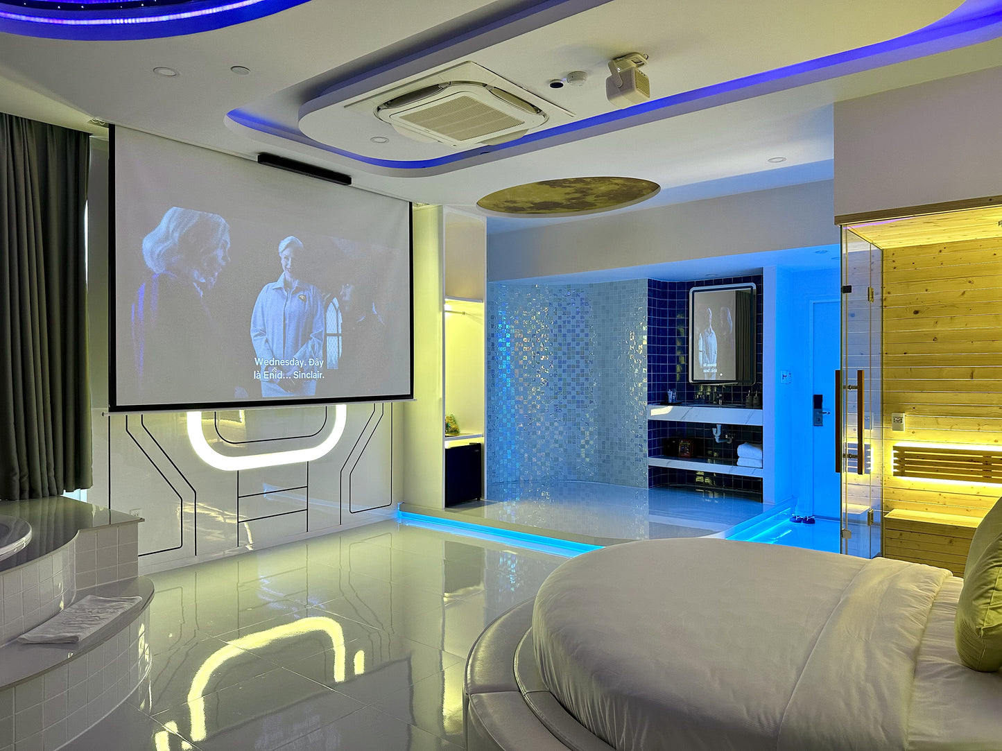 CUPID SIGNATURE: GALAXY CITY VIEW